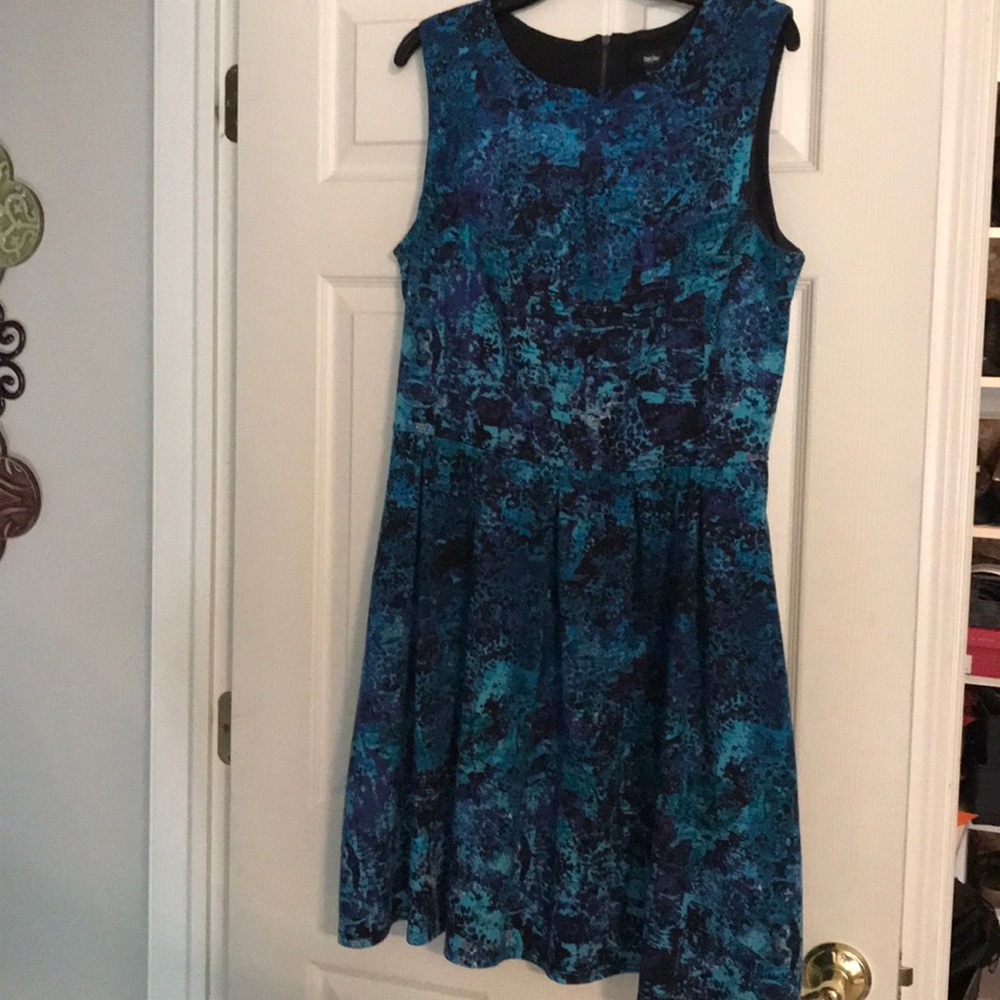 Knit dress/jumper; Sz XL; shades of blue